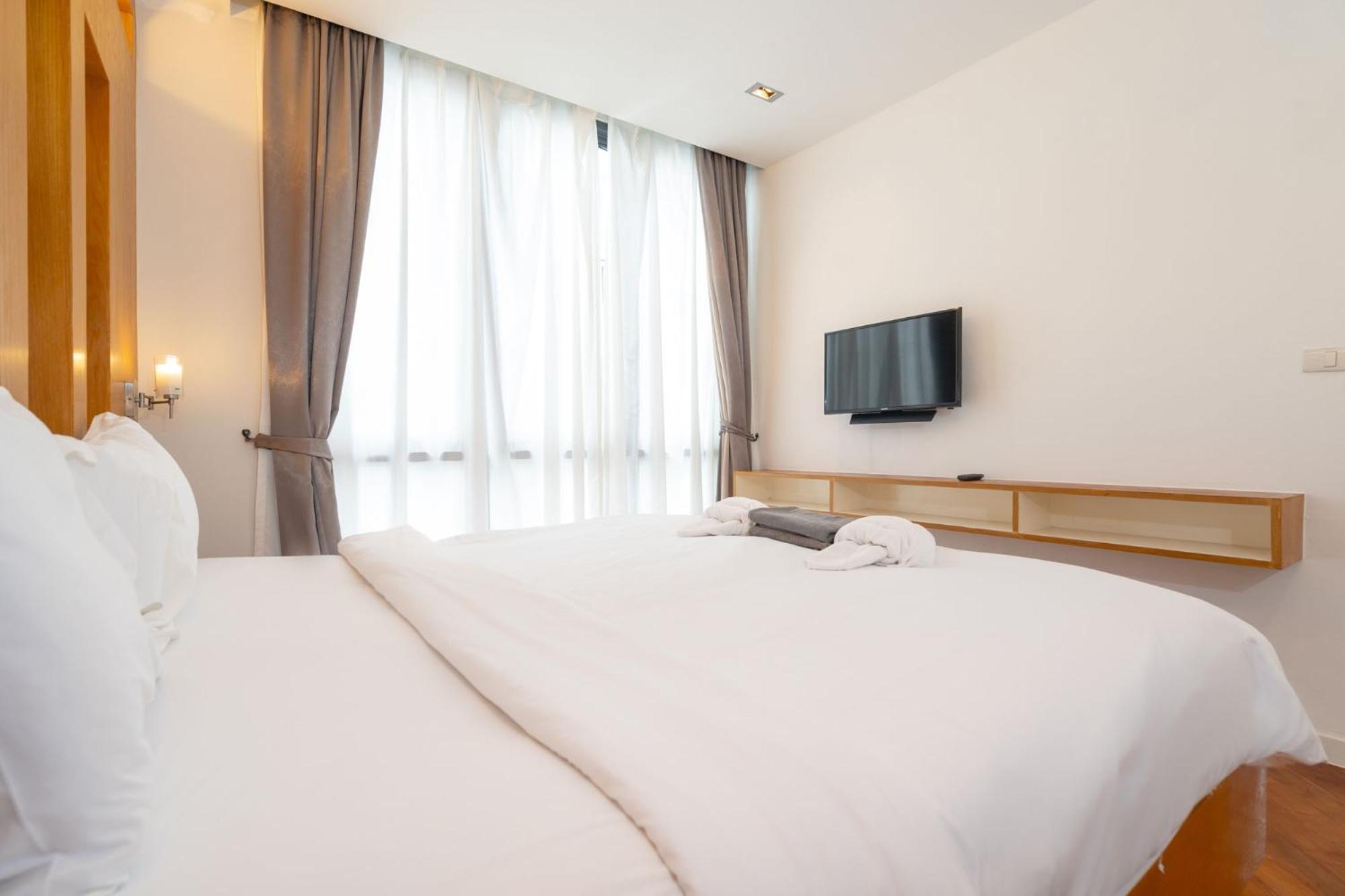Icon Park Phuket Condo エクステリア 写真